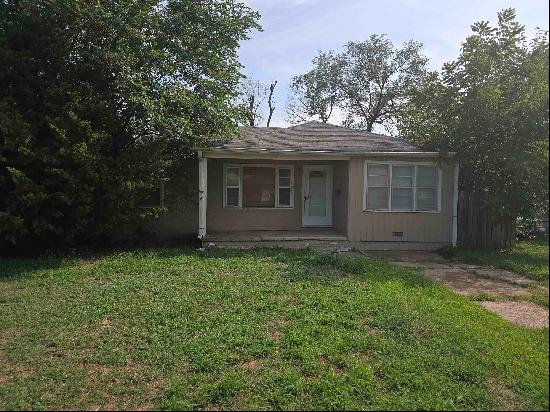 1727 E Millair St, Wichita KS 67219