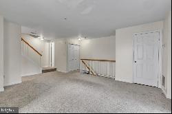 4718 Ridgeline Terrace Unit 281, Bowie MD 20720