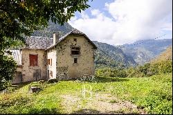 MAGNIFICENT FARMHOUSE TO RESTORE UNIQUE IN THE ASPE VALLEY BEARN