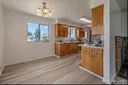 1980 6th Street NE, East Wenatchee WA 98802