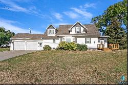 509 N 3rd St, Beresford SD 57004