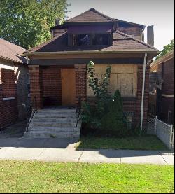 8043 S Escanaba Avenue, Chicago IL 60617