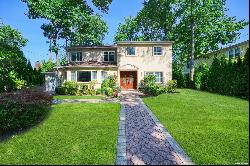 23 Chadwick Road, Great Neck NY 11023