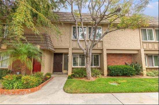 18247 Cabrillo Court, Fountain Valley CA 92708