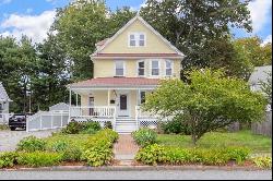 584 Hunnewell St, Needham MA 02494