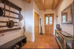 1412 Sharp St, Taos NM 87571