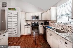 1527 Bay Avenue Unit B, Ocean City NJ 08226