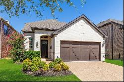 208 Highwood Trail, Lewisville TX 75056