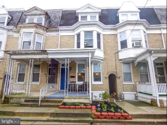 1032 W King Street, York PA 17404