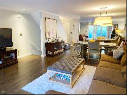 351 Pemberwick Road Unit 607, Greenwich CT 06831