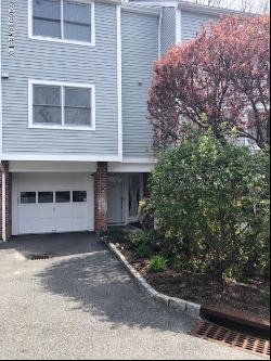 351 Pemberwick Road Unit 607, Greenwich CT 06831