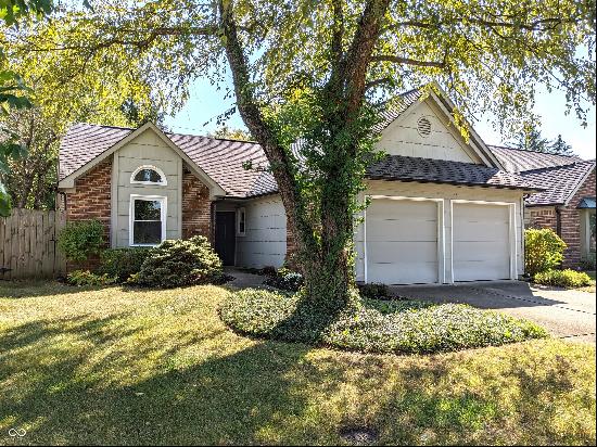 7871 Bosinney Circle, Indianapolis IN 46256