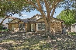 505 Country View Lane, Garland TX 75043