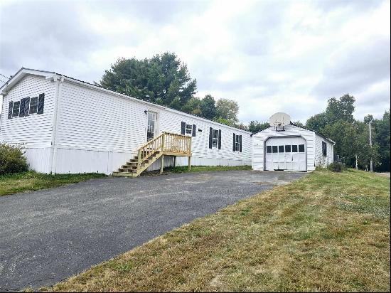 41 Cedar Street, Millinocket ME 04462