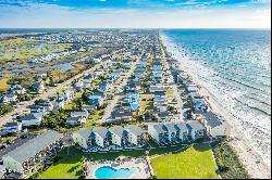 1006 N Topsail Drive, Surf City NC 28445