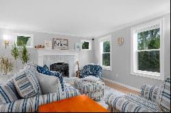 1 Arbutus Lane, Sandwich MA 02563