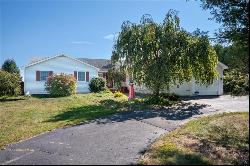 8727 Pleasant View Road, Lower Mt Bethel Twp PA 18013