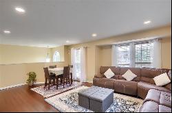 310 Village Place, Pine Twp - Nal PA 15090