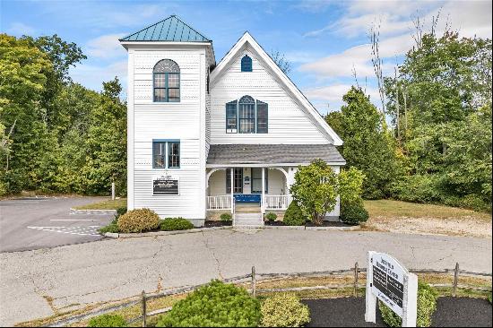 7 Church Street, Deerfield NH 03037