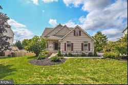 515 Hamlet Drive W, Spring Grove PA 17362