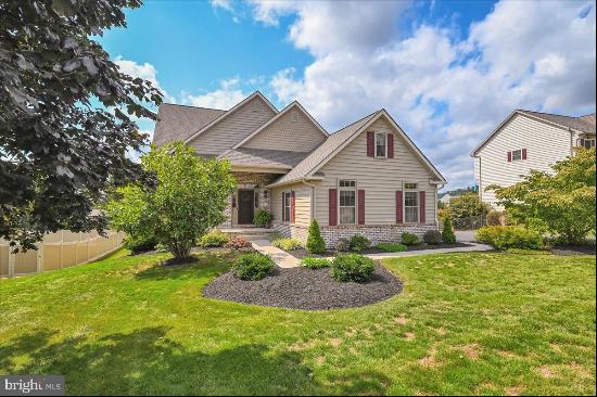 515 Hamlet Drive W, Spring Grove PA 17362