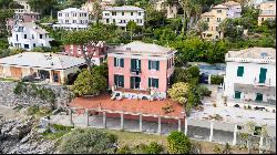 Seafront with a unique cliff terrace Recco, Genova - Liguria