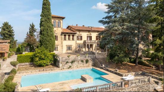 Le Capraie Mansion Chianti Classico vineyards, Siena-Tuscany