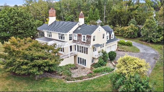 Traditional Home in Central Greenville