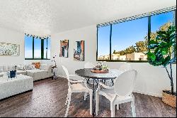 Stunning Albany Hills Condominium