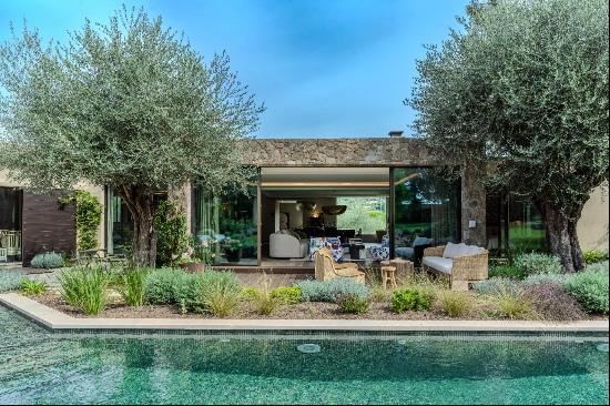 Mougins : Luxurious Mediterranean villa