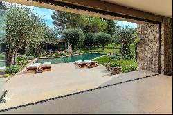 Mougins : Luxurious Mediterranean villa