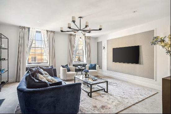 A bright 3-bedroom apartment to rent in Mayfair, W1.