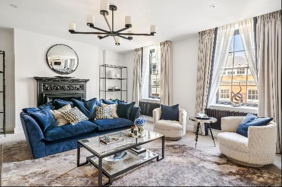 A bright 3-bedroom apartment to rent in Mayfair, W1.