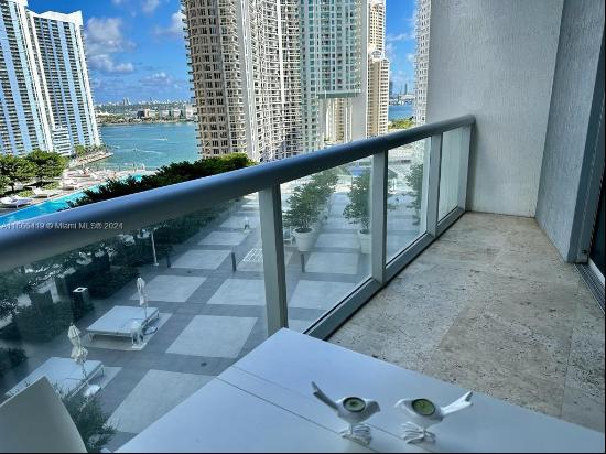 495 Brickell Ave 1708