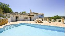 Charming 4 Bedroom Villa in a tranquil countryside area near Loulé