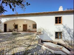 Outstanding property in the heart of the Sintra Mountains