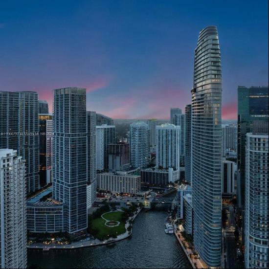 300 Biscayne Blvd Way, Miami, FL, 33131, USA