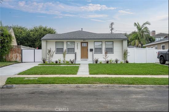 2657 S Dolphin Street, San Pedro, CA, 90731, USA