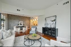 Beautiful Buckhead Condo with Tree-line Views