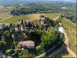 Enchanting Tuscan Home with Panoramic Views of Chianti