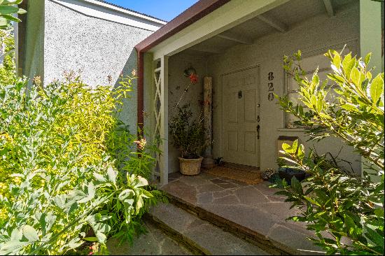 820 Opal Street, Redondo Beach, CA 90277