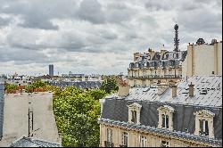 Paris 16th District – A superb 4-bed apartment