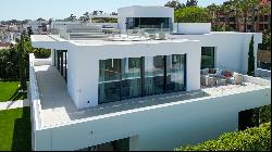 Spectacular modern villa in the heart of the Golden Mile, Marbella