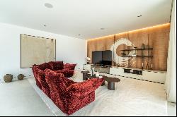 Spectacular modern villa in the heart of the Golden Mile, Marbella