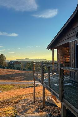 Serene Retreat Is The Epitome Of Mountain Living