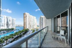 495 Brickell Ave 1708