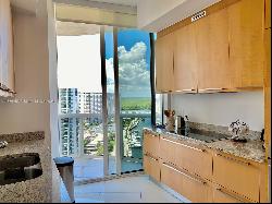 15811 Collins Ave 1605