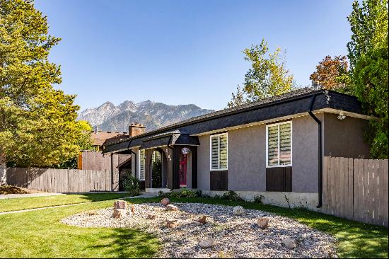 Fresh Paint and Carpet in the Cottonwood Heights Gem