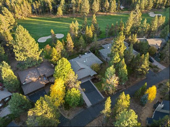 58162 Titleist Lane #6 Sunriver, OR 97707