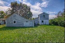 Charming Custom Ranch Style Home